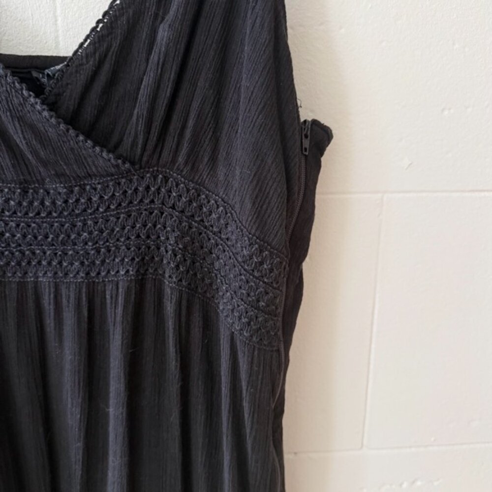 Le Chateau | Cotton & Crochet Black Boho Strappy Maxi Dress | Size Medium - Picture 4 of 9